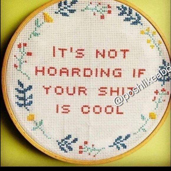 Charm POSHMARK posh new for Crocs! So Fun mail Poshmark logo shoe package logo - Picture 9 of 16